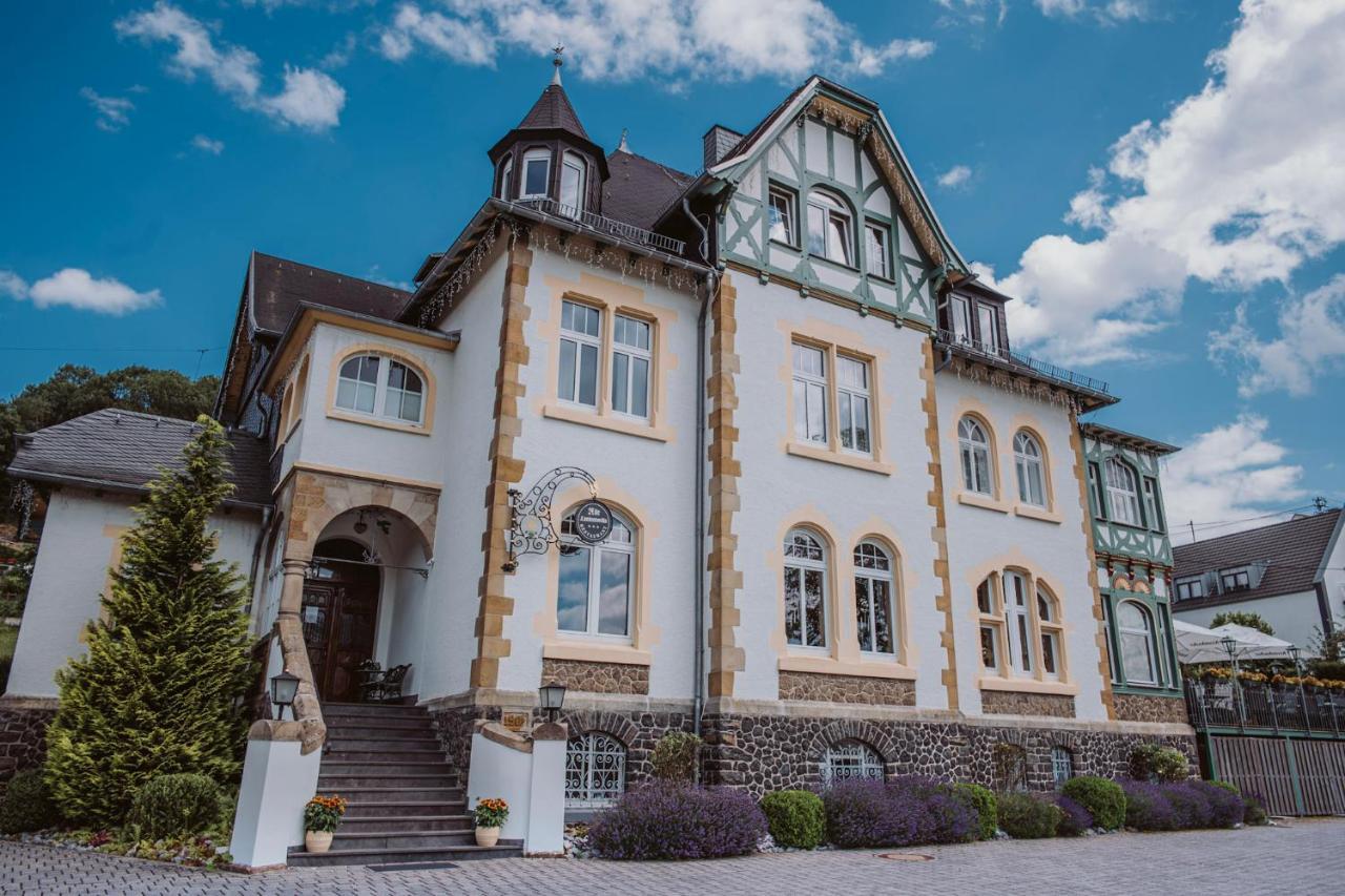 Alte Landratsvilla Hotel Bender Westerburg  Kültér fotó