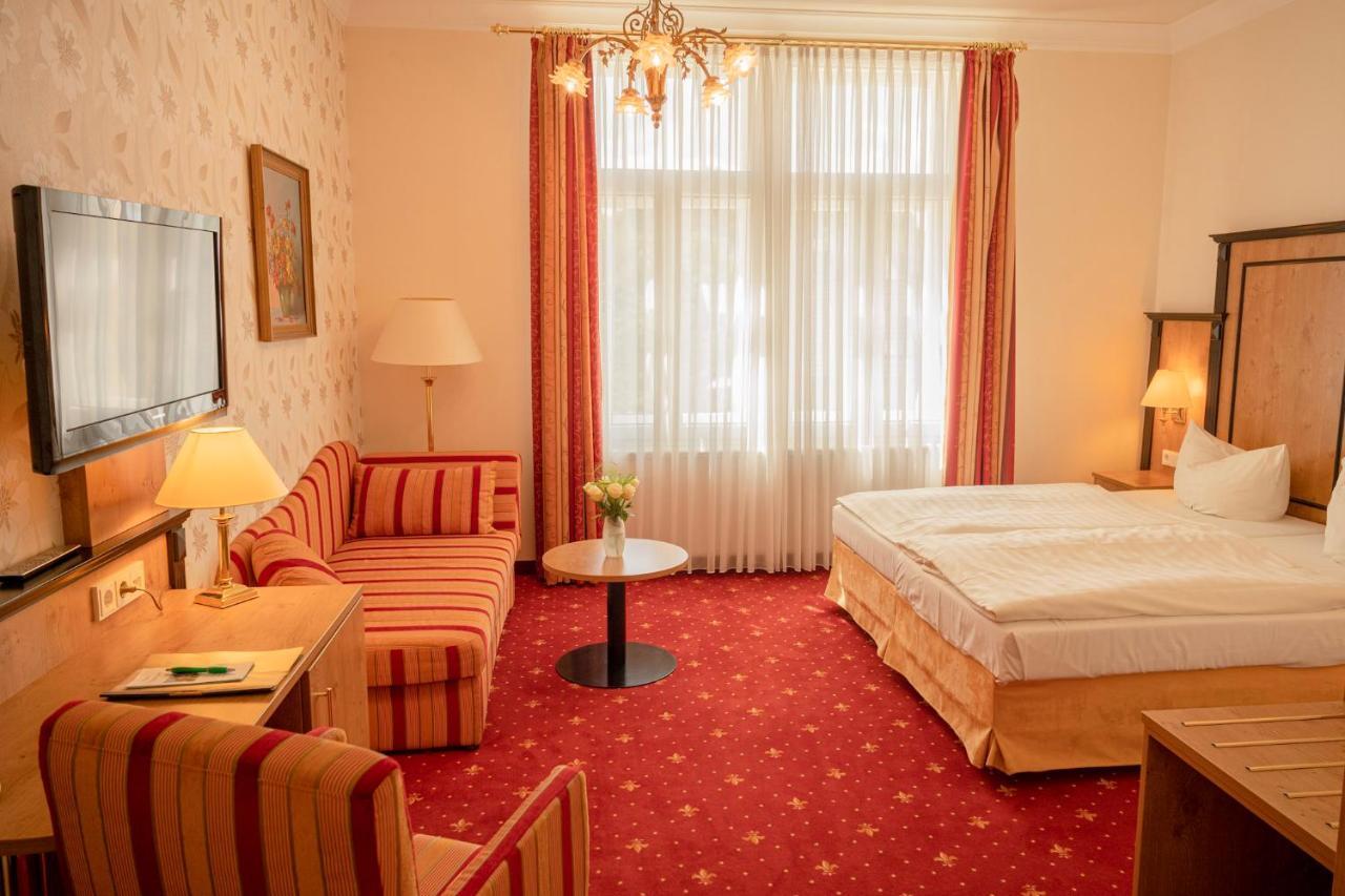 Alte Landratsvilla Hotel Bender Westerburg  Kültér fotó